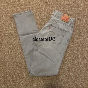Levi’s Mid Rise Skinny Jeans